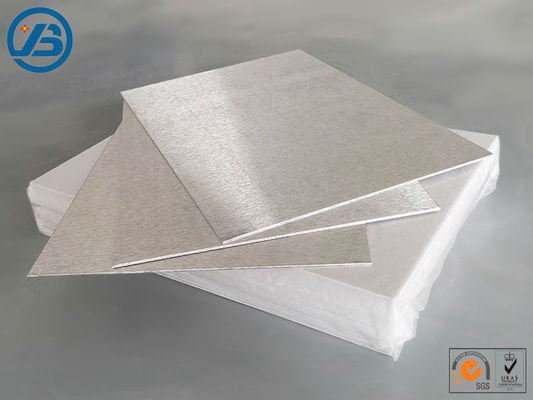 引張強度200MPa、降伏強度120MPa、熱膨張係数25×10⁻⁶Kのマグネシウム合金板、航空宇宙部品向け